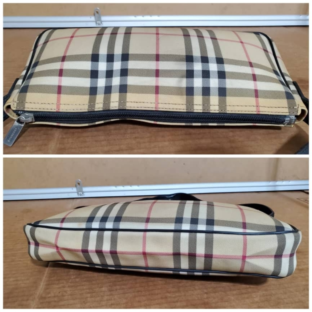 Authentic BURBERRY Nova Check Shoulder Bag - Picture 8 of 11